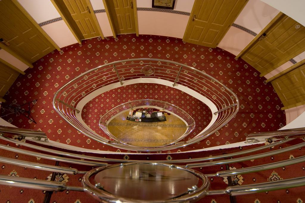 Hotel Alexander'S Nitra Exterior photo