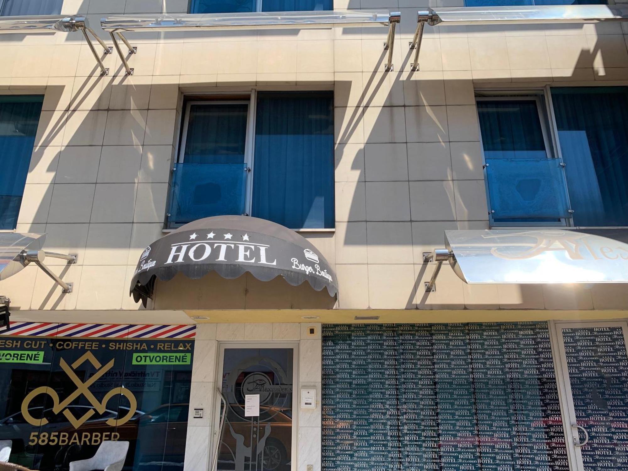 Hotel Alexander'S Nitra Exterior photo